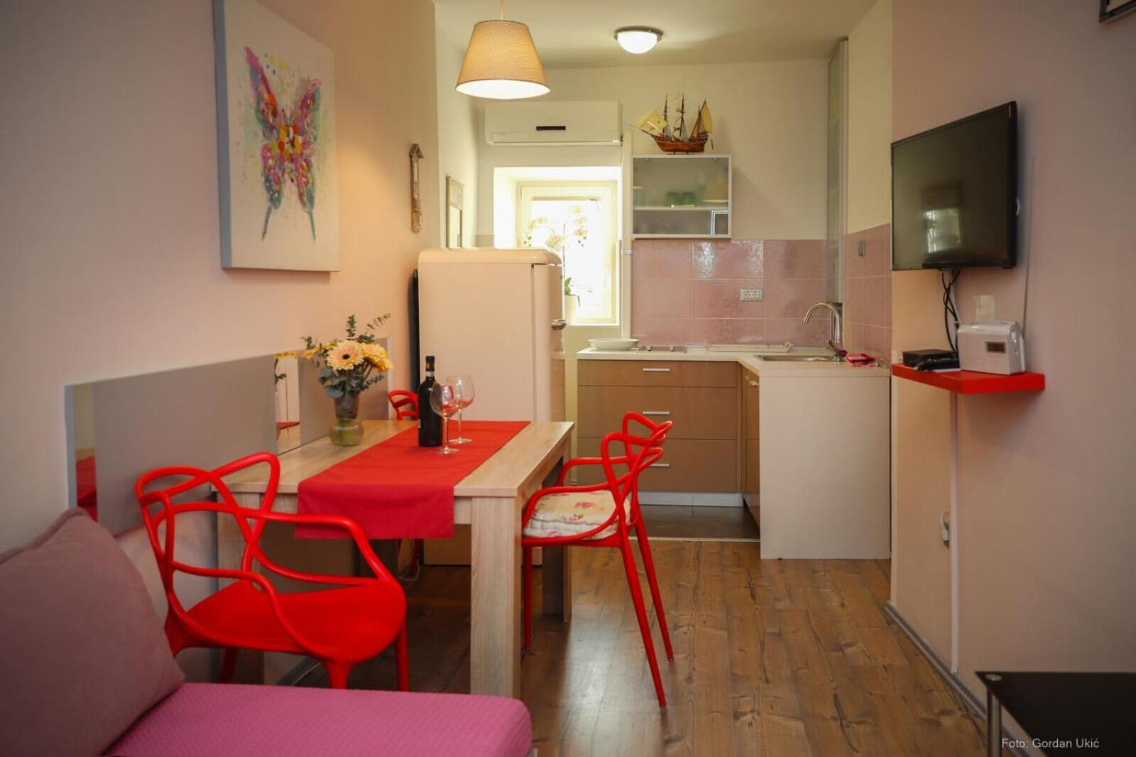 Apartment New 40 Old Town